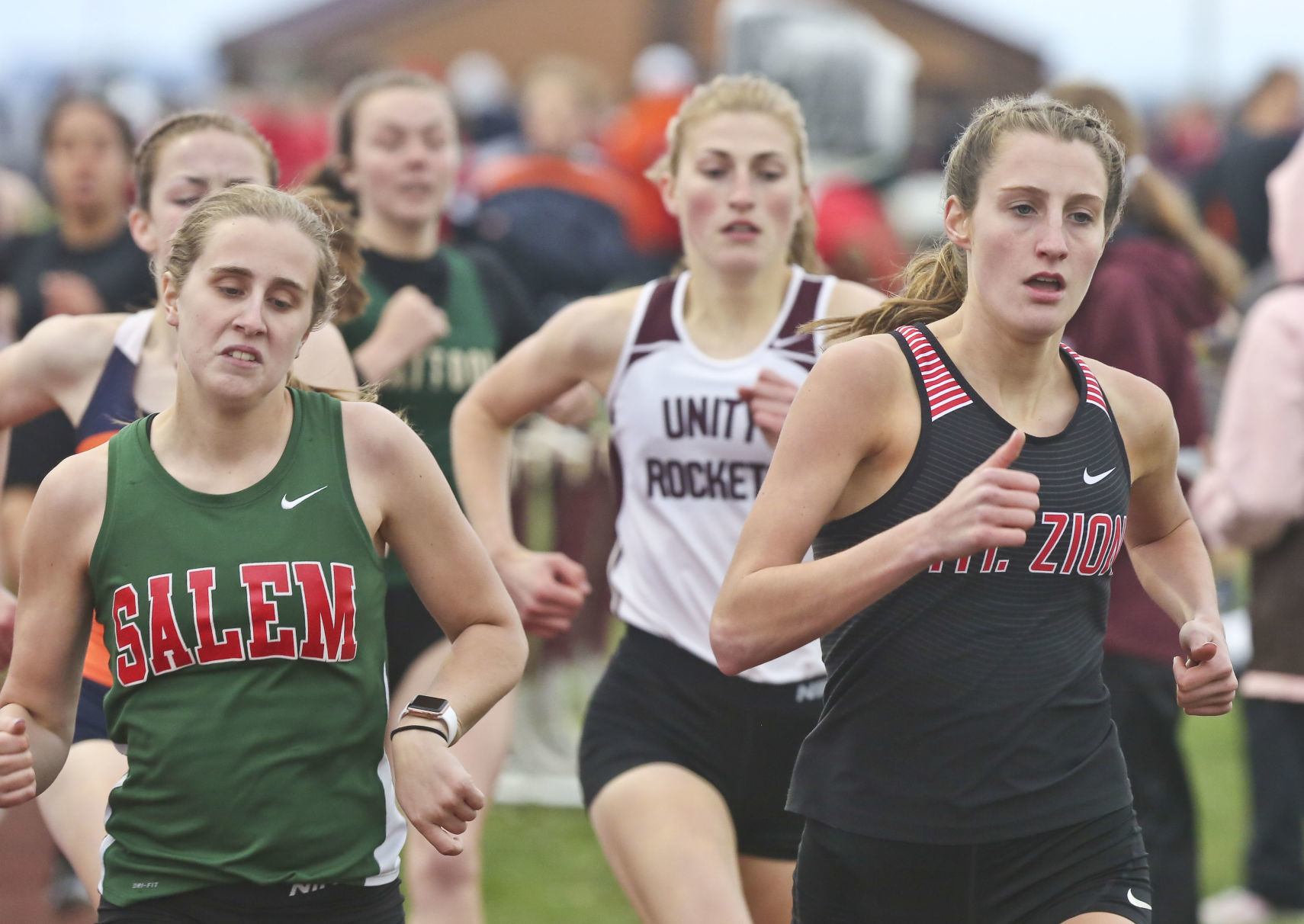 Class 2A Tolono Sectional 73 5.09.19.JPG